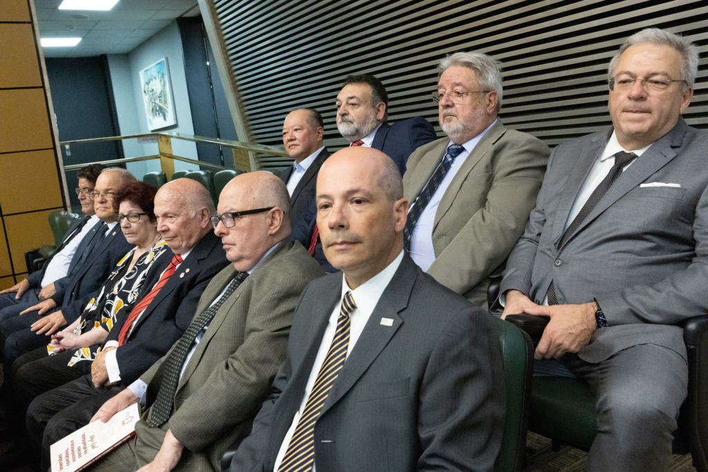 Alesp recebeu representantes de diversas entidades em Homenagem a Profissionais da Contabilidade.